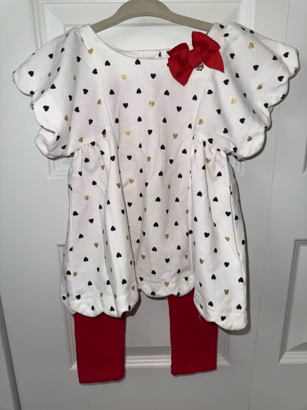 Isaac Mizrahi White Heart Bubble Tunic with Red Bow *NEVER BEEN WORN - NO TAG